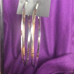 5 for $25  NWT earrings